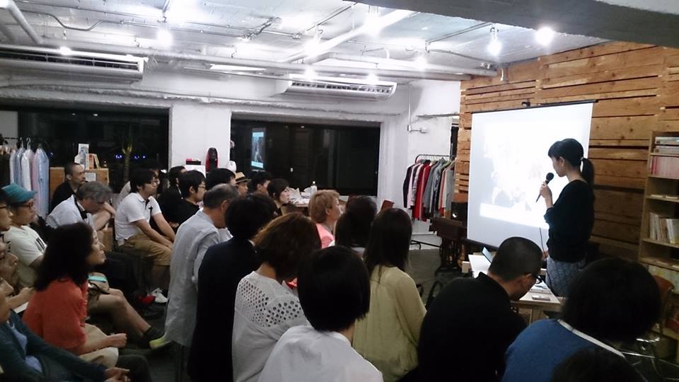 企業のカバー写真