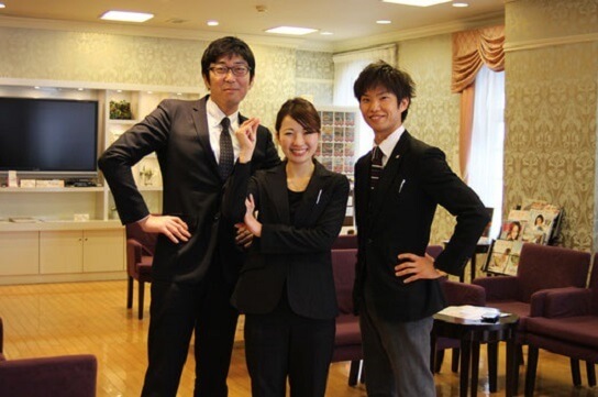企業のカバー写真