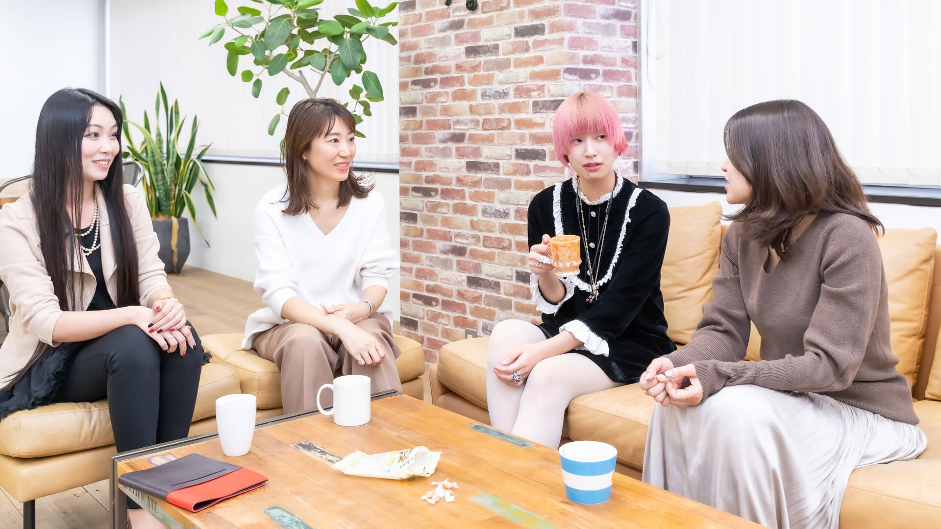 こだわりのファッションブランドで活躍する経理のプロに!マネージャーを募集中のカバー写真