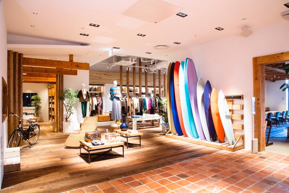 RHC ロン・ハーマン豊洲店 アパレル担当・正社員募集・未経験歓迎・賞与有のカバー写真