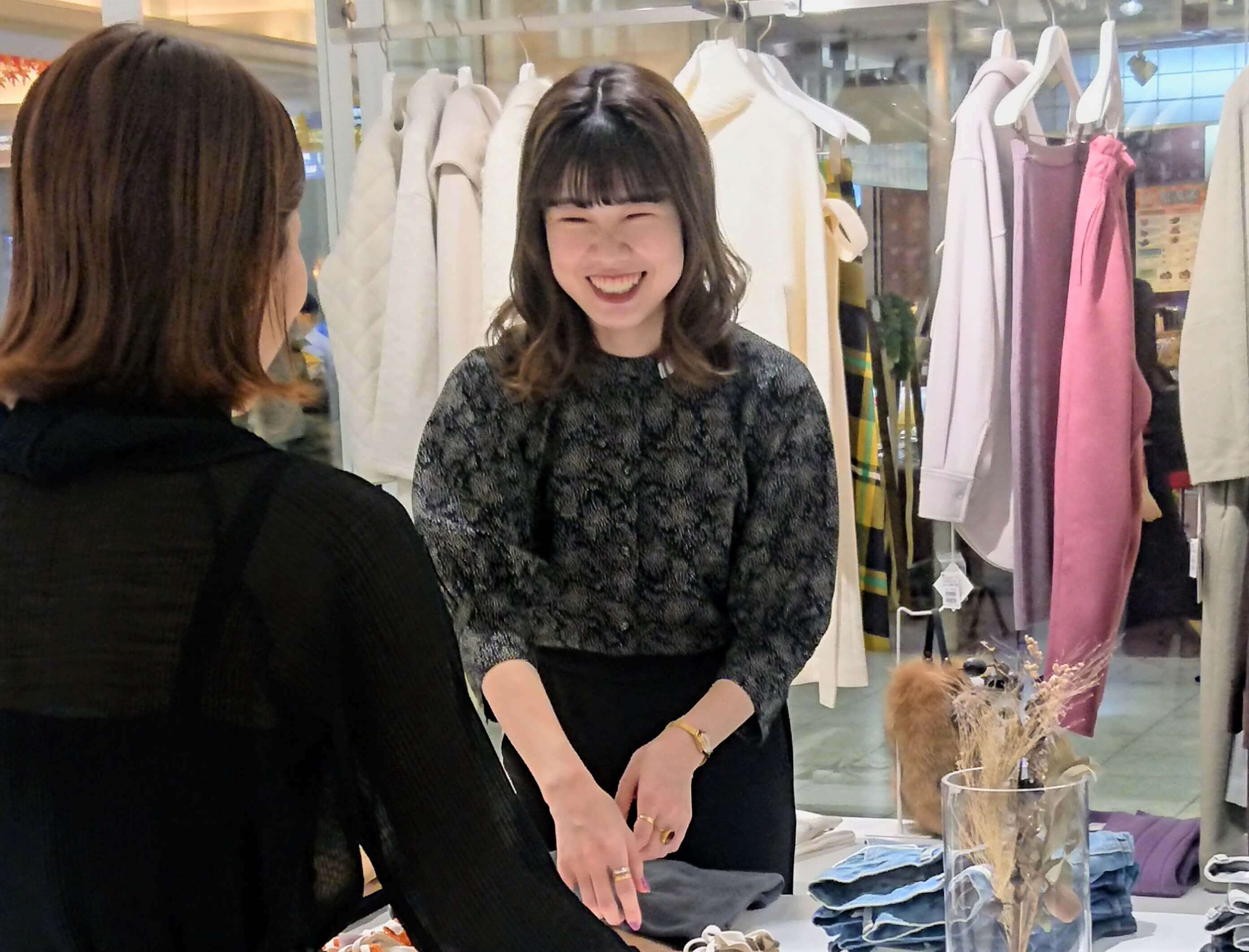 ★愛媛★自分らしさを大切にした接客スタイルで働けるファッションアドバイザー募集のカバー写真