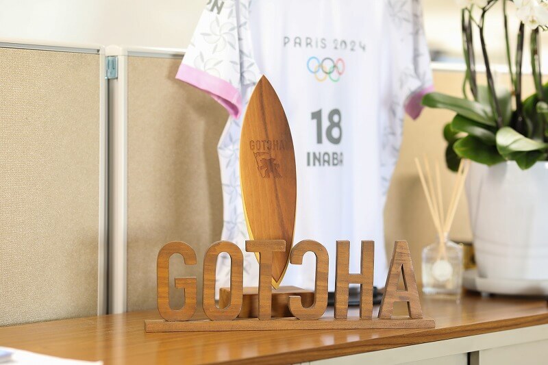 企業のカバー写真