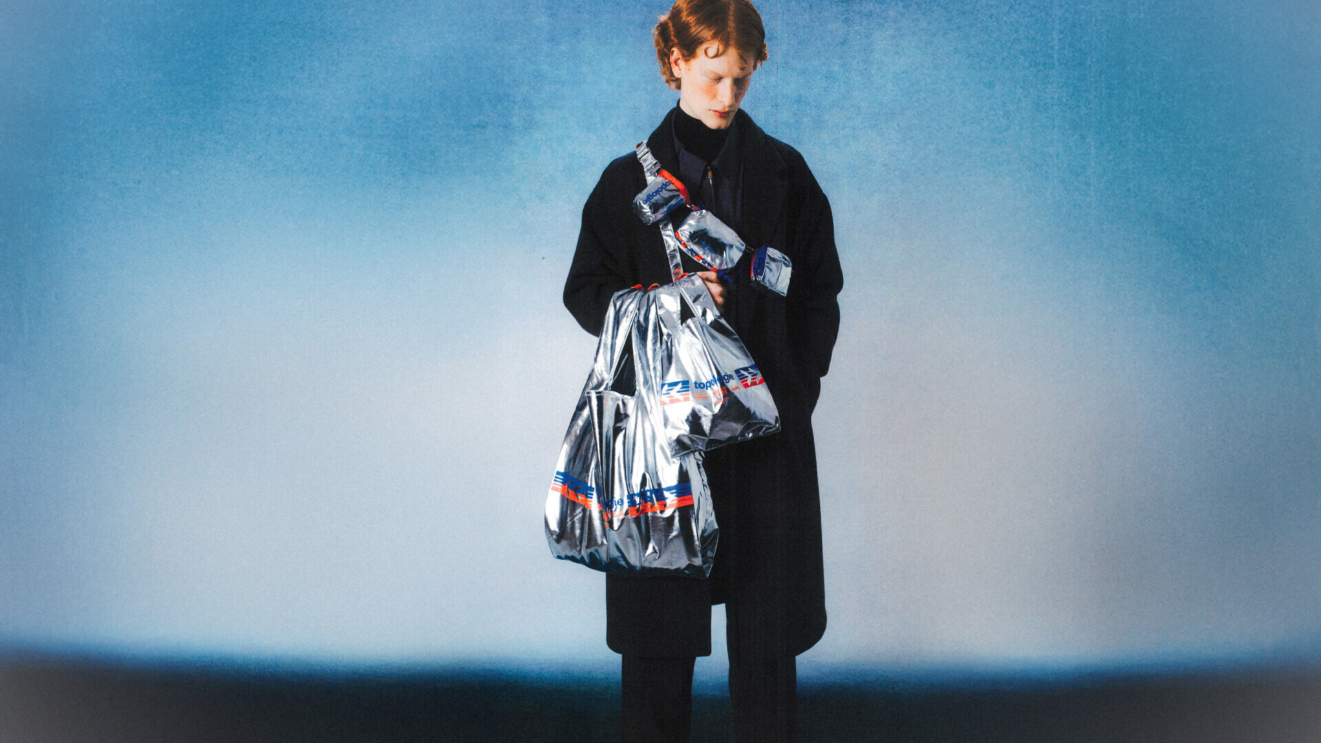 企業のカバー写真