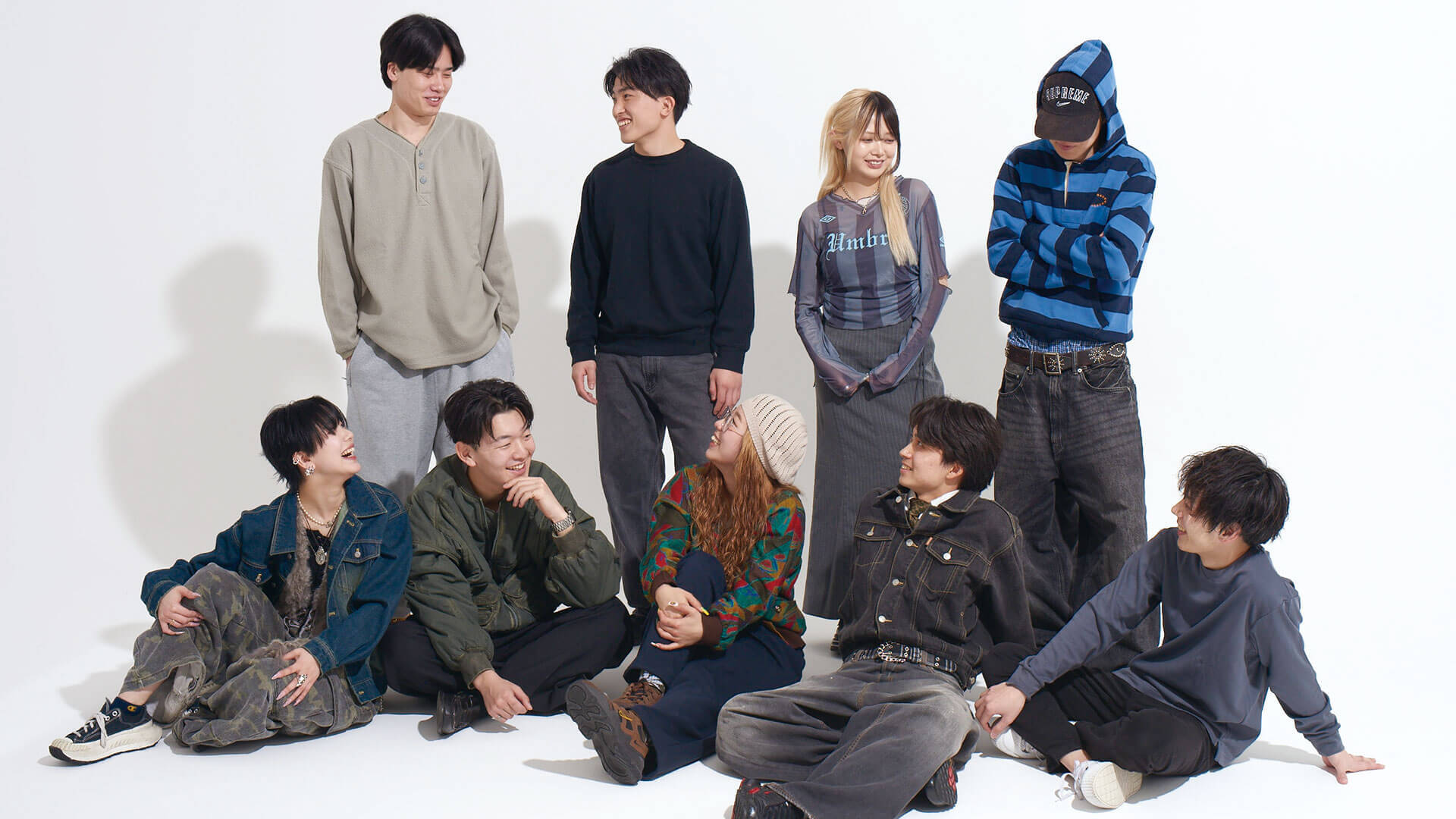 企業のカバー写真