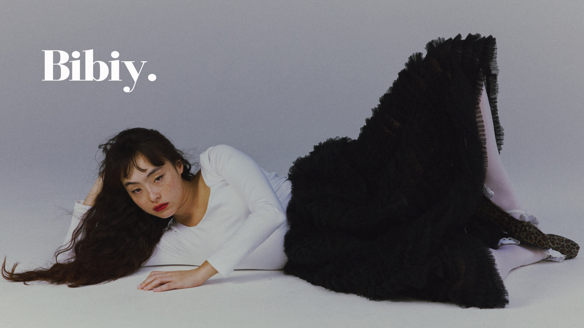 企業のカバー写真