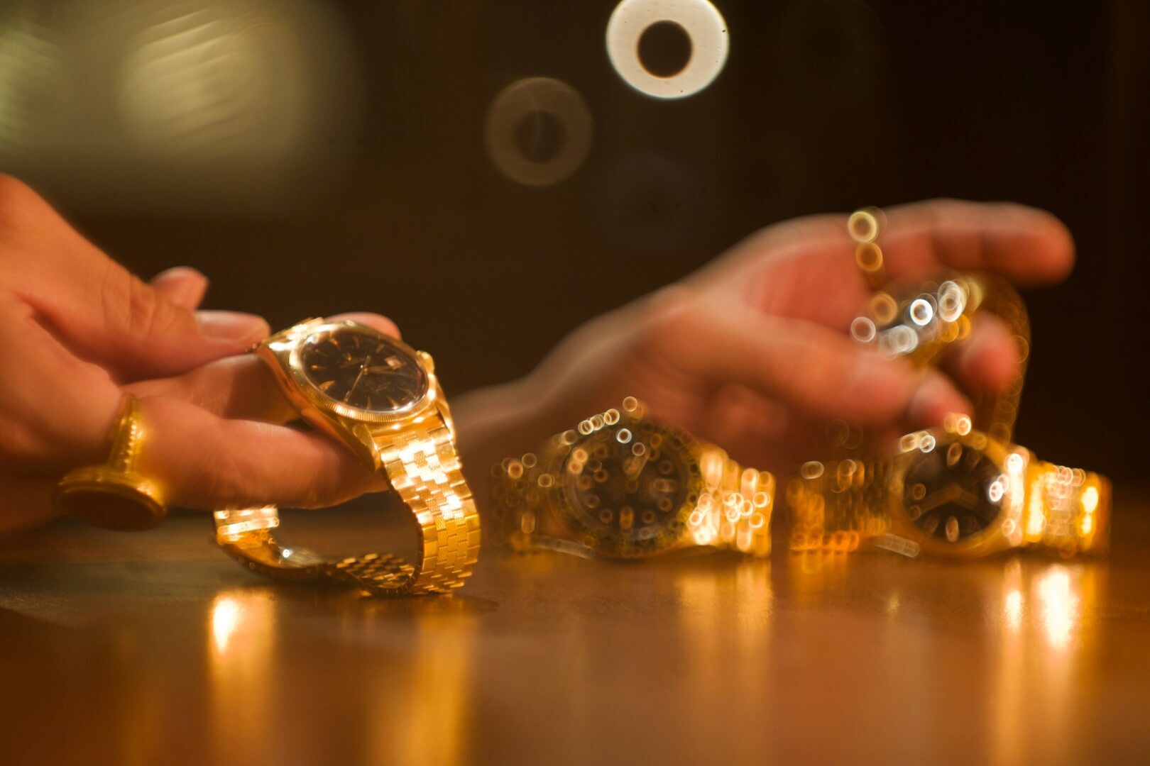 企業のカバー写真