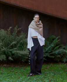 企業のロゴ写真