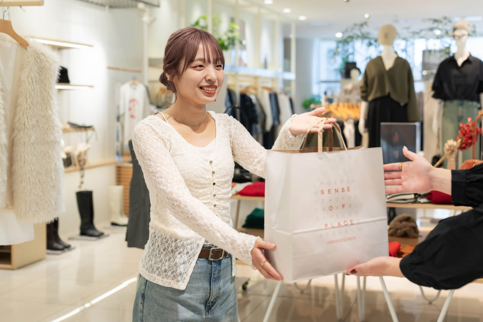 【正社員｜販売】SENSE OF PLACE ららぽーと湘南平塚店