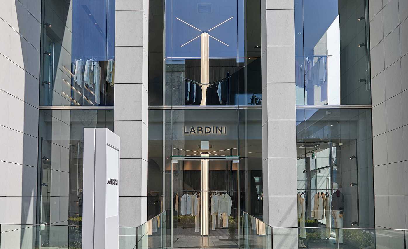 【青山/販売職】メンズインポート　LARDINI FLAGSHIP STORE