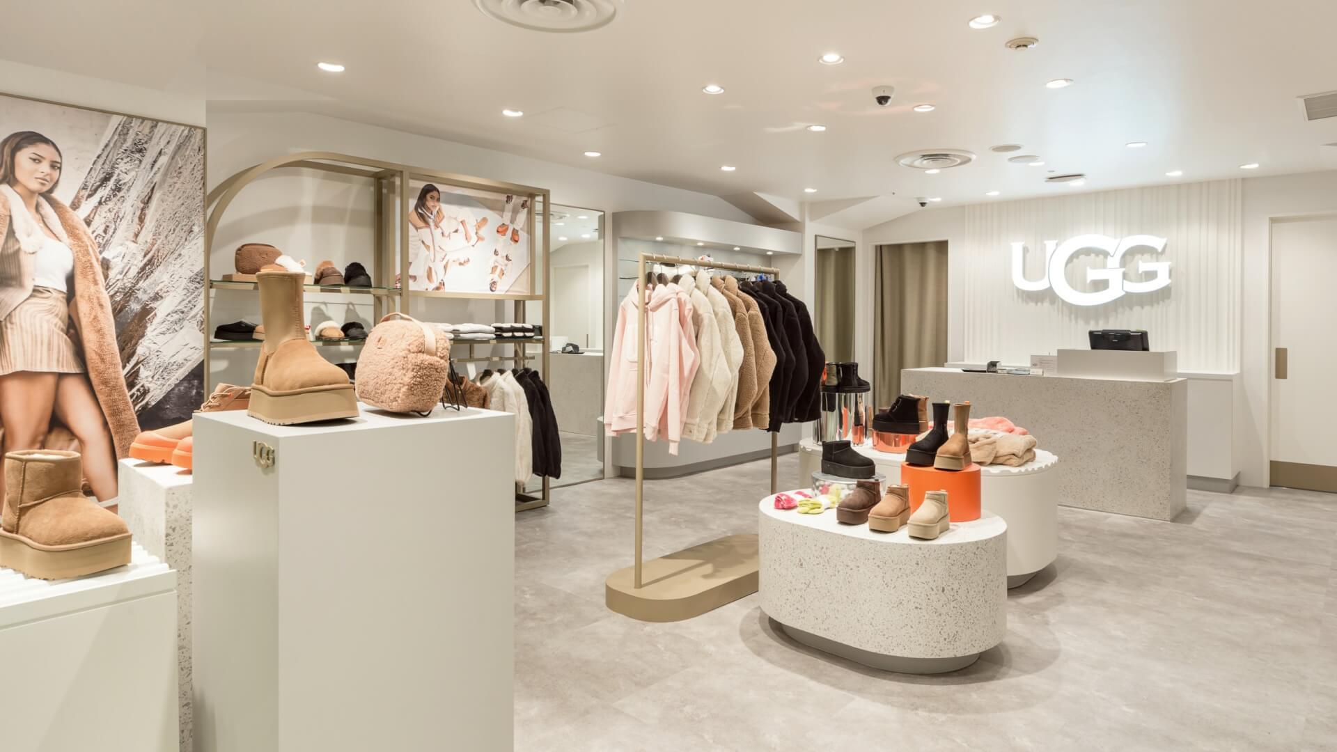 【販売】UGGの温もりは、靴だけじゃない。仲間とお店づくりを。／池袋パルコ