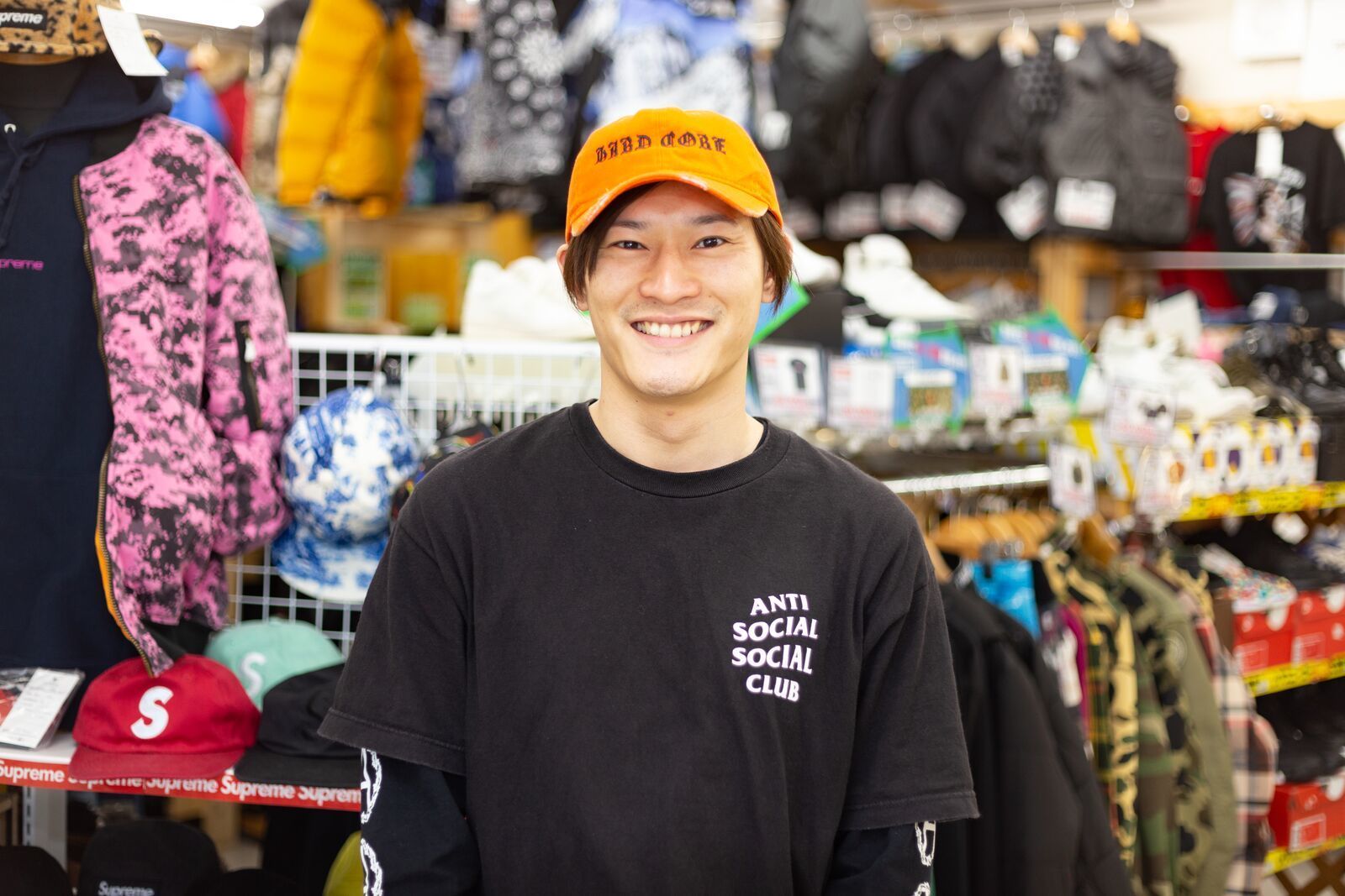 【22卒】総合職募集|ブランド古着店など複数のリユース事業を展開!のカバー写真