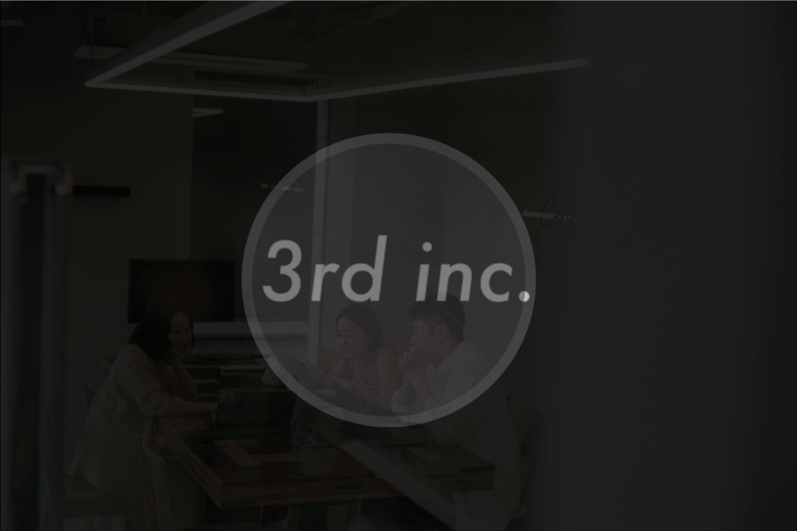 【経理・財務】年商60億のD2Cアパレルを支える、数字のプロフェッショナル