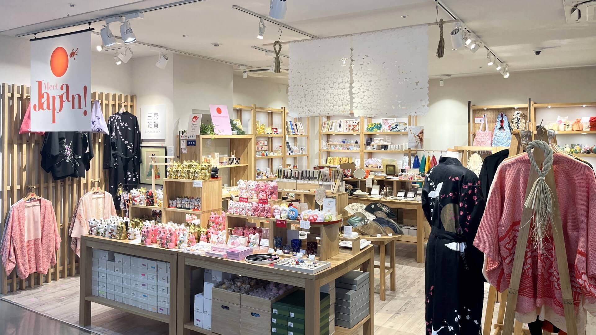 【インバウンド向けセレクトショップ｜三喜雑貨】スタッフ（店長補佐）募集！