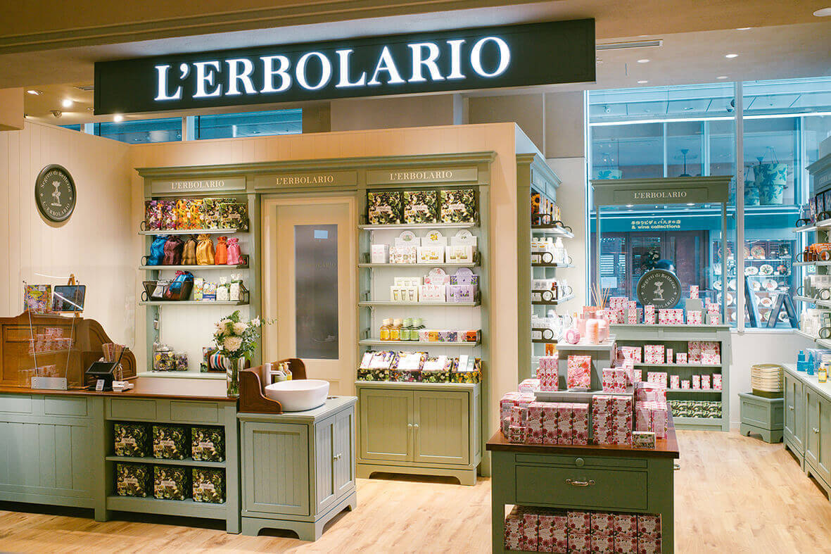 イタリア発自然派化粧品ブランド「レルボラリオ」販売スタッフ募集☆<舞浜>のカバー写真
