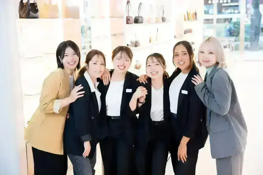CHARLES&KEITH JAPAN合同会社｜【販売】「CHARLES & KEITH」｜ 天王寺 