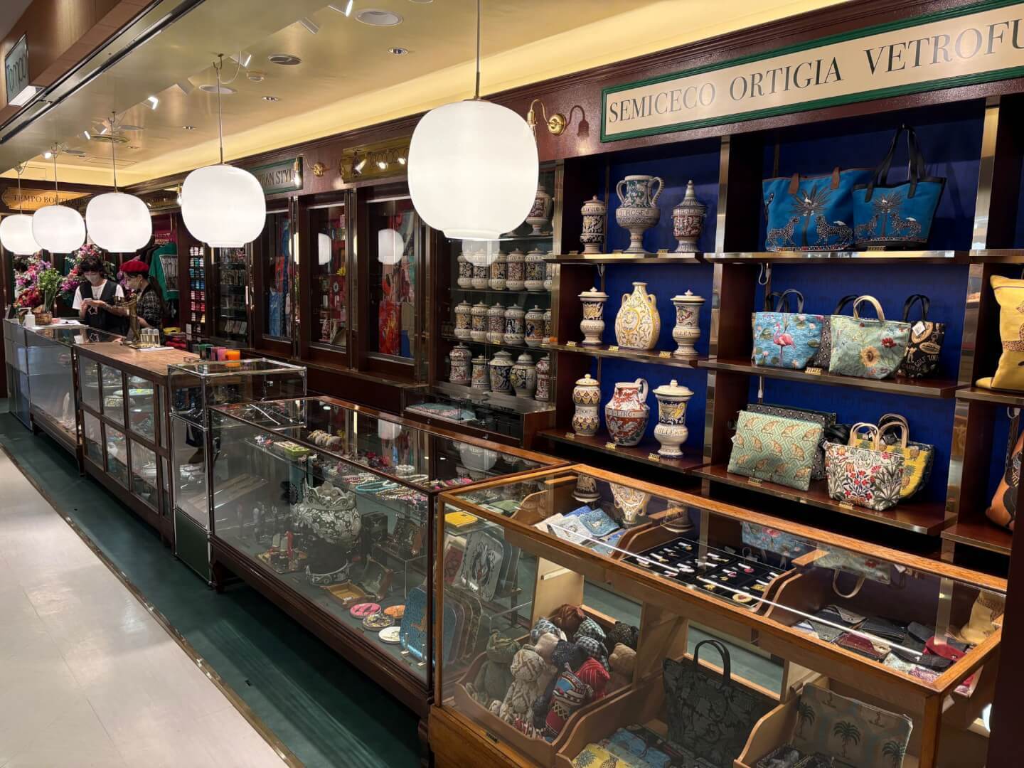 【銀座｜販売｜正社員】Tempo Ginza Nine｜ ワークバランス◎