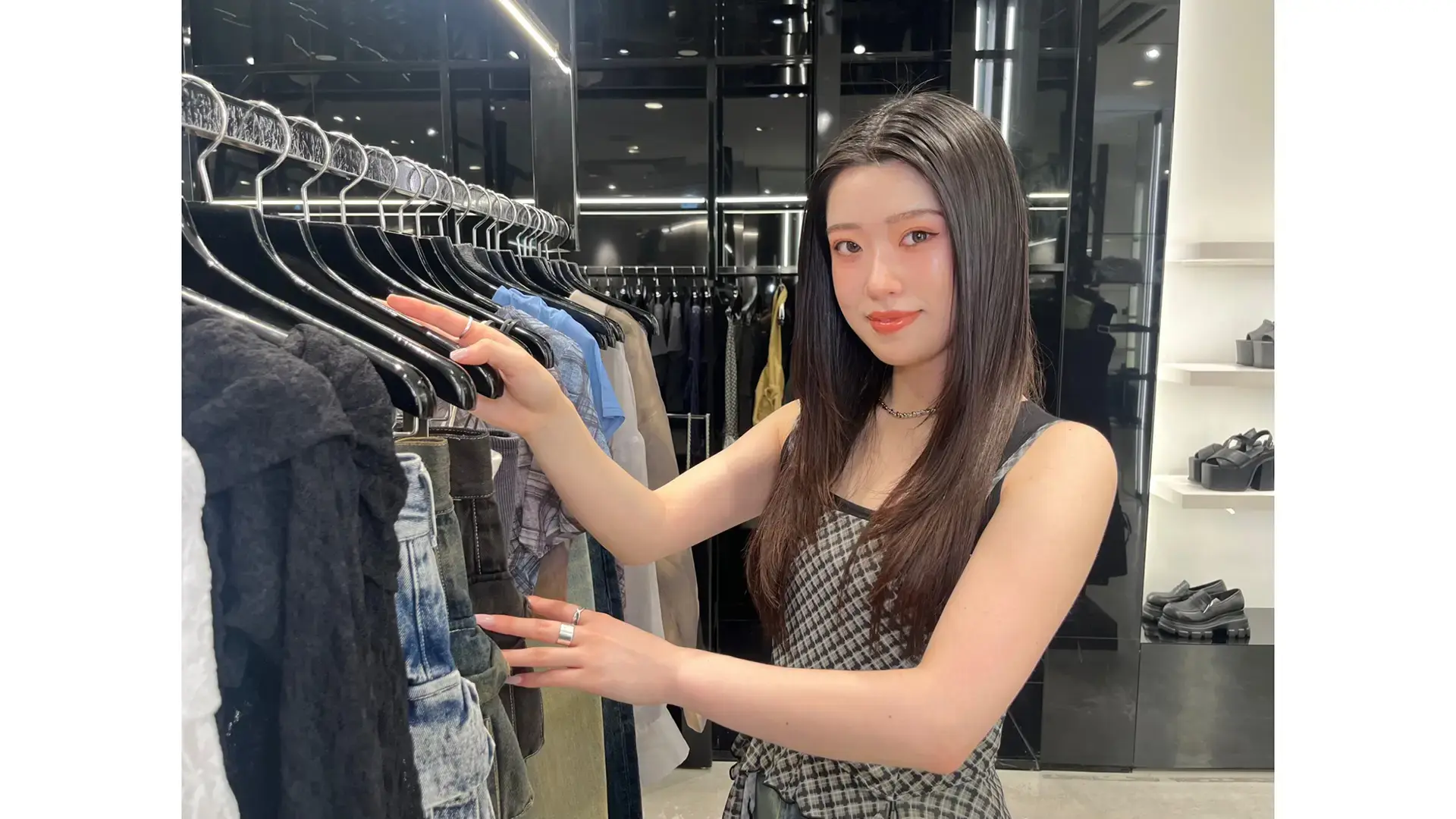 MARK STYLER株式会社｜【社割50％・制服貸与】半期に一度昇格・昇給の