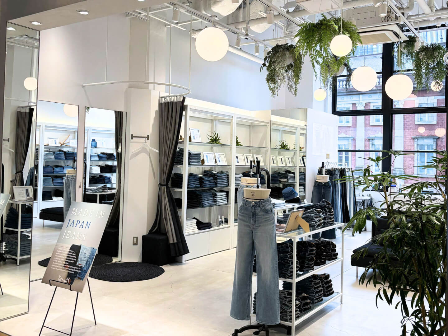 デニムブランド『YANUK』｜*丸の内店*個人ノルマなし！