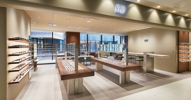 グラングリーン大阪店｜国産アイウェアブランドの販売スタッフ