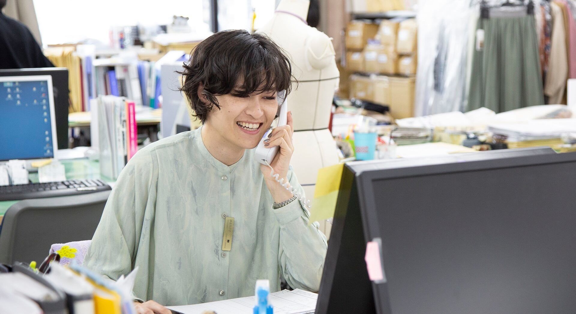 【残業なし 正社員登用あり】アパレル生産管理【中途採用】!のカバー写真