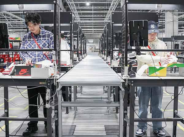 【スニダン】オペレーション管理(3PLマネジメント)のカバー写真