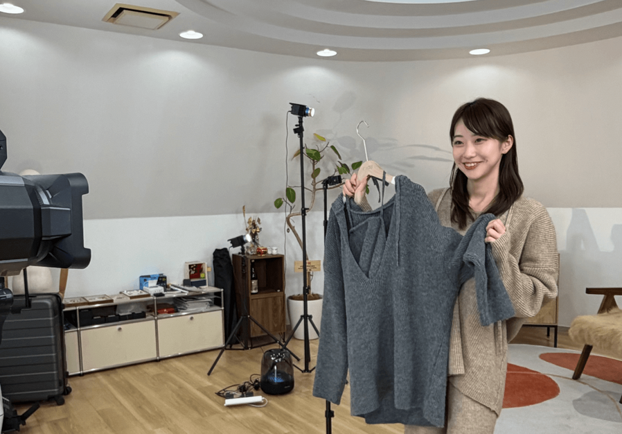 【次世代マーケター】TikTokライブ運営｜数字で読み解き、感性で創るのカバー写真