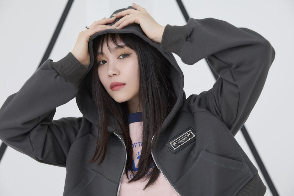 【業務委託】芸能人アパレルブランドの生産管理のカバー写真