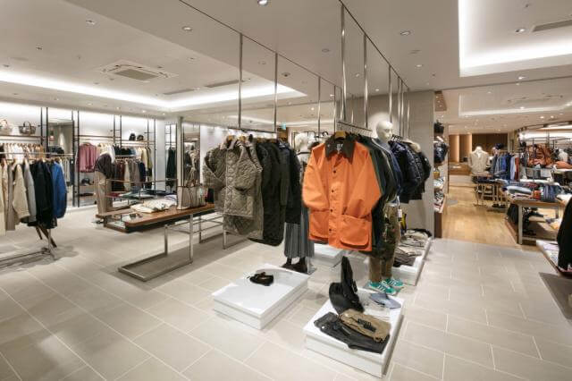 二子玉川店／販売スタッフ／未経験からのチャレンジ歓迎◎／正社員登用制度有り！のカバー写真