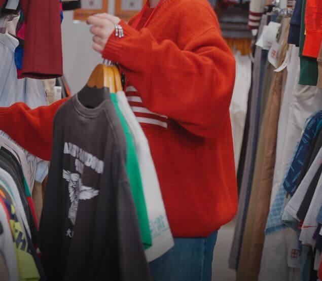 【高田馬場】【BAZZSTOREアルバイト】学生歓迎！｜古着店頭販売・撮影｜のカバー写真