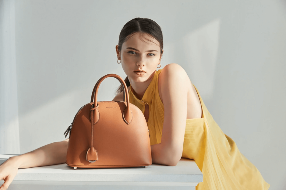 【リテール営業マネージャー】ミラノ発レザーブランド＊フレックス制のカバー写真