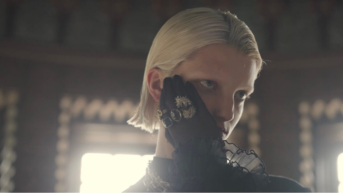 京都発のジュエリーブランドのアクセサリー販売／伊勢丹新宿本店のカバー写真