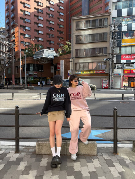 Youngersong&Codegraphy店舗運営／SNS人気ブランド@福岡のカバー写真