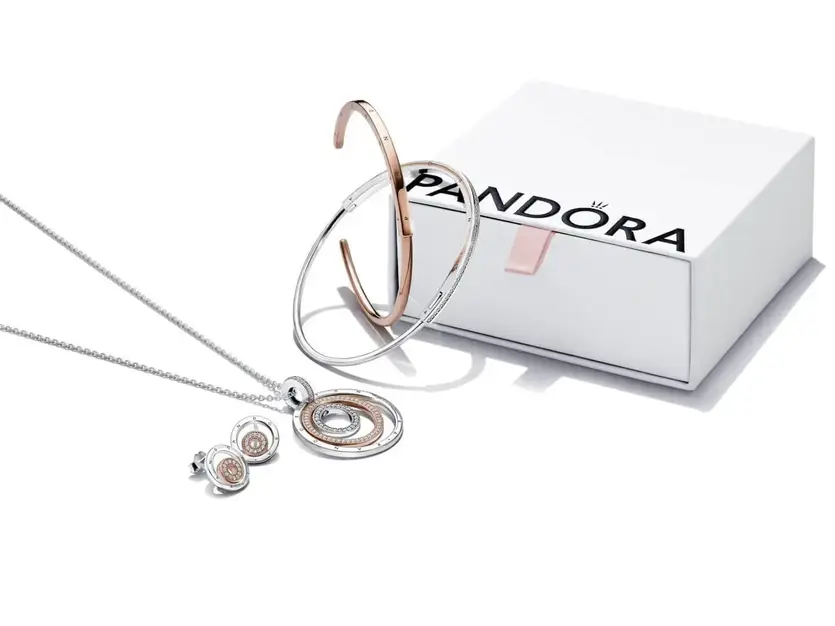 未経験歓迎／SNSで話題のPANDORA販売スタッフ@ららぽーとEXPOCITYのカバー写真