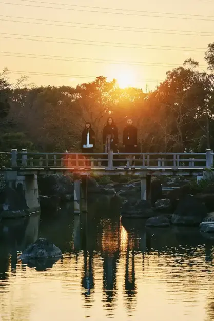 デザイナー“日常に溶け込むモード”をコンセプトにしたジェンダーレスブランドのカバー写真