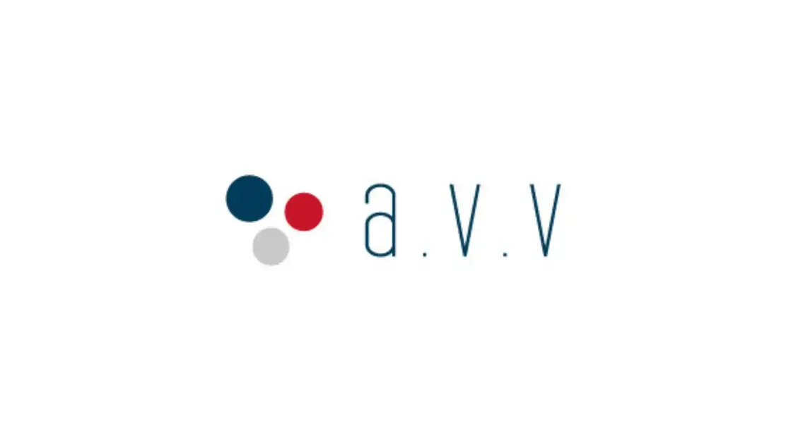 【a.v.v　SNS運用兼ECサイト運営】　ファッション、SNS好きな方歓迎！のカバー写真