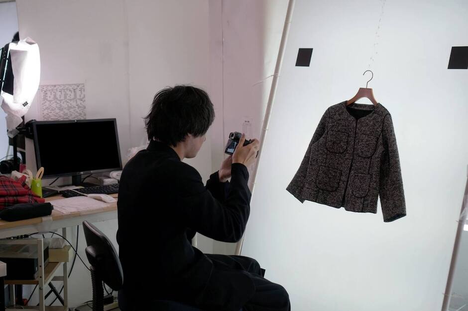 【シフト柔軟対応◎フルタイム歓迎！】RAGTAG倉庫ECサイト撮影スタッフ募集！のカバー写真