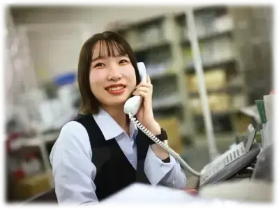 【中途｜事務職】アパレル経験者必見！｜月残業15h程度｜東京都江戸川区のカバー写真