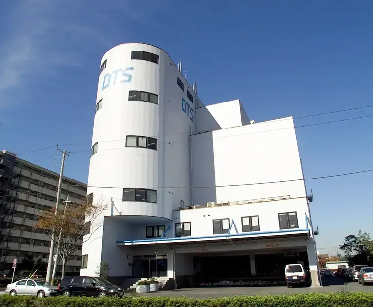 【物流管理】未経験者歓迎◎最新ファッションに触れてキャリアアップ！/土日祝休み のカバー写真