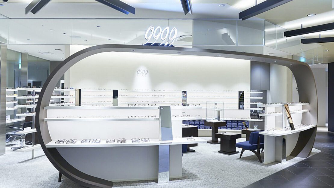 《パート・アルバイト》【渋谷】アイウェアブランドの販売／未経験歓迎のカバー写真