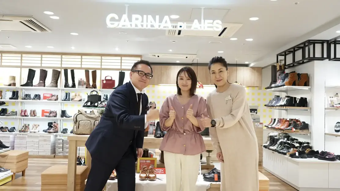 EC運営サイトスタッフのカバー写真
