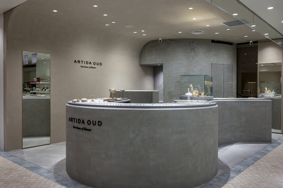 【販売+SNS運用｜有楽町】個人予算なし／教育制度充実『ARTIDA OUD』のカバー写真