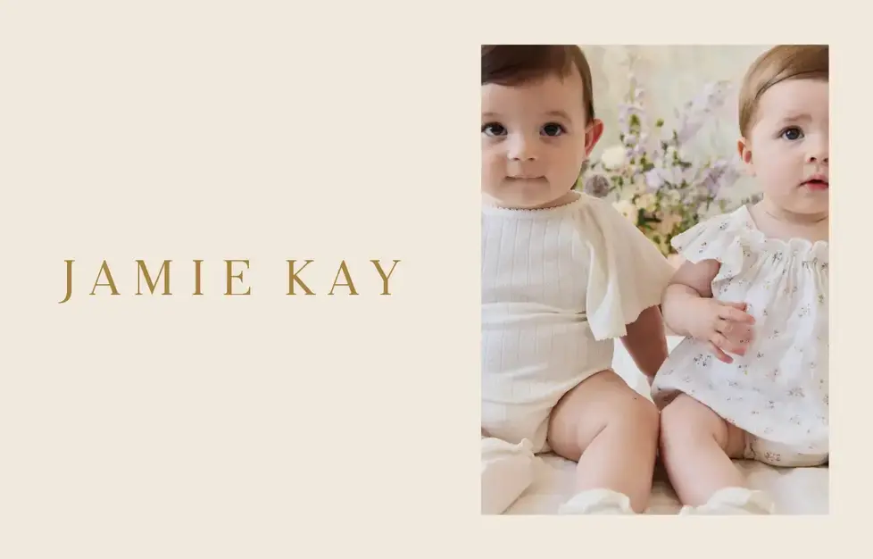 【JAMIE KAY デザイナー】業界トップクラスの成長率◎年間休日123日以上のカバー写真