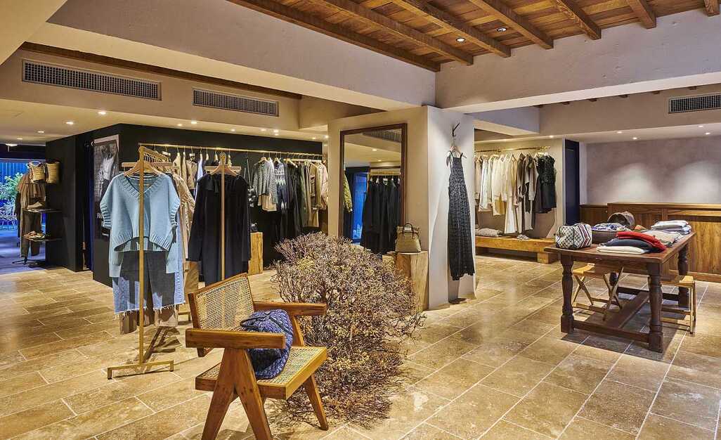 【Curensoラシック】販売員・アルバイト時短勤務OK！のカバー写真