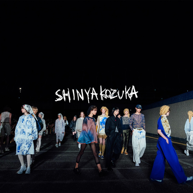 【SHINYAKOZUKA】社員登用あり　直営店販売スタッフ募集のカバー写真