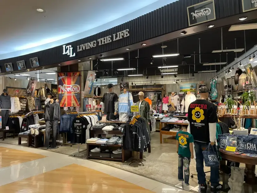 【販売｜福岡】Living the Life 久留米ゆめタウン店のカバー写真