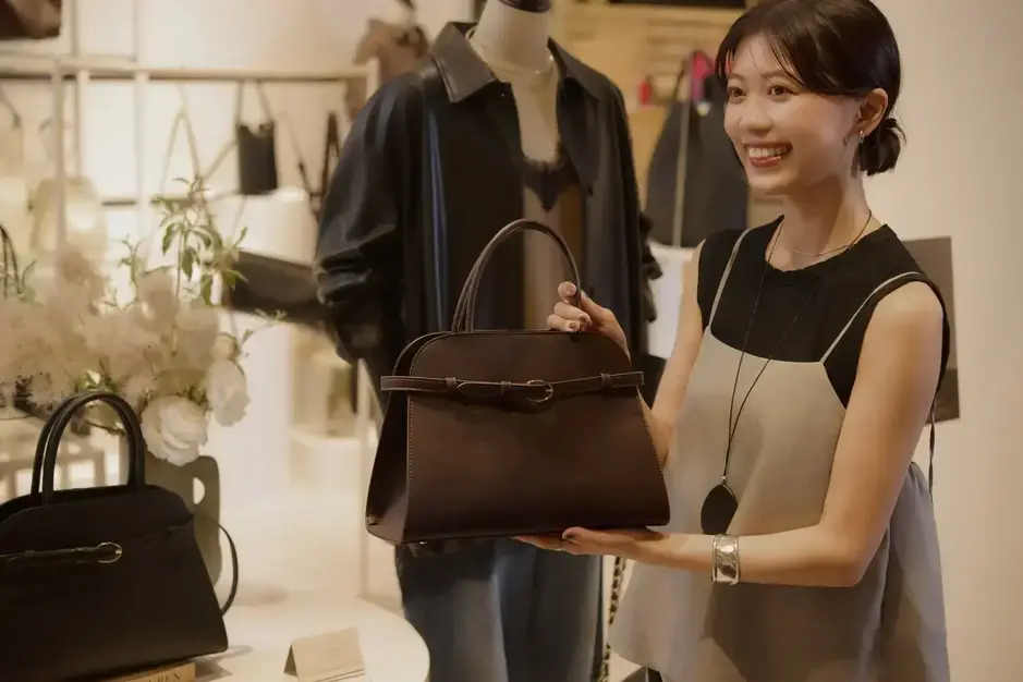 【POPUP】サステナブルレザーブランドでSales 早番スタッフを募集中のカバー写真