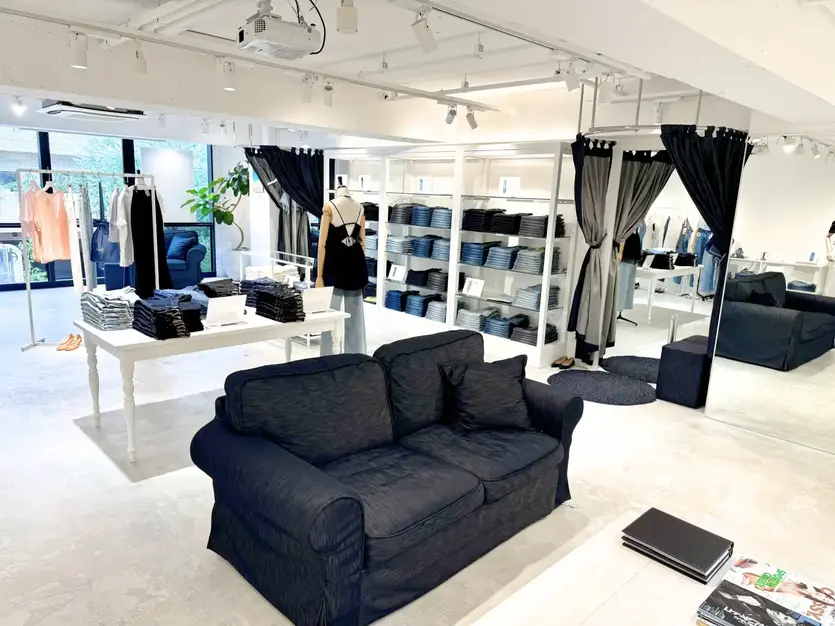 デニムブランド『YANUK』｜*青山店*個人ノルマなし！のカバー写真