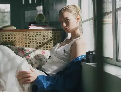 アルバイト｜レディースブランドの生産管理部◆シフト柔軟対応＆残業なし！のカバー写真