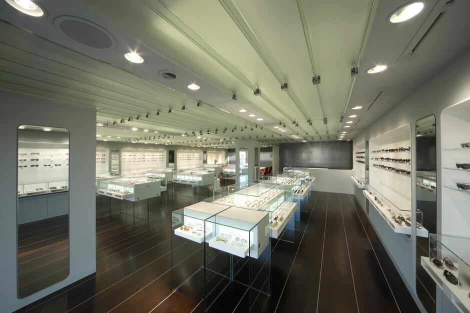 【京都北白川・未経験OK】オシャレが好きな方大歓迎！アイウェア販売スタッフのカバー写真