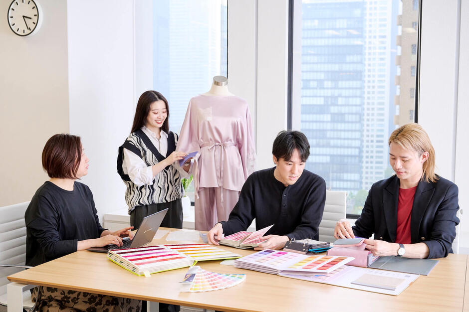 【アルバイト】刺繍データ作成業務！シフト・勤務時間相談可能！有休消化率8割！のカバー写真